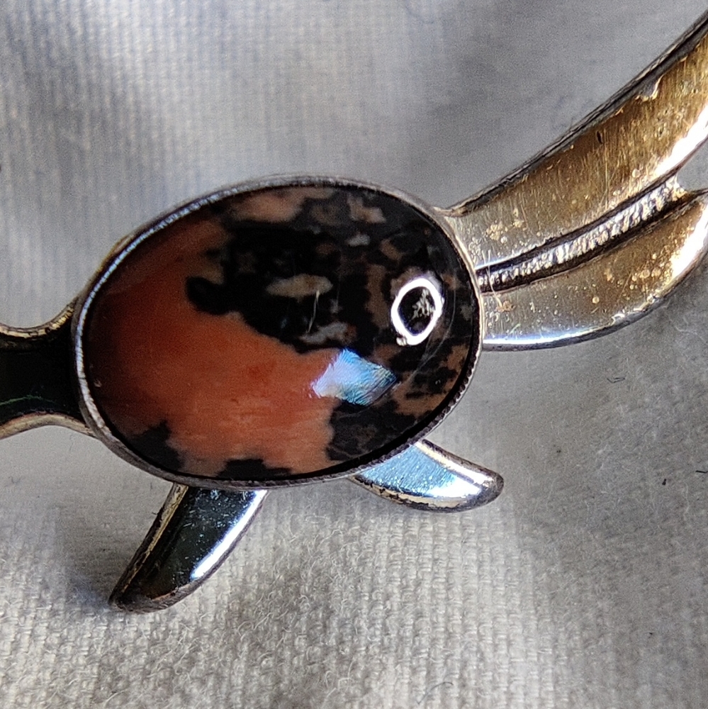 Vintage Agate Roadrunner Pin - image 6